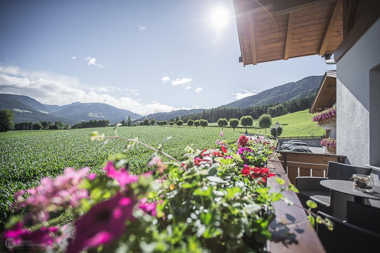 Hotel Garni Hochgruber Bruneck Buitenkant foto